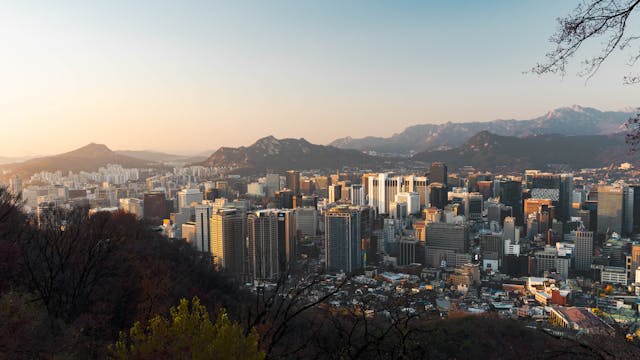 Branch vs Subsidiary: What Works Best in South Korea?